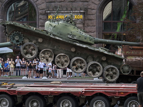 Russische propagandafilm draait voor lege zalen