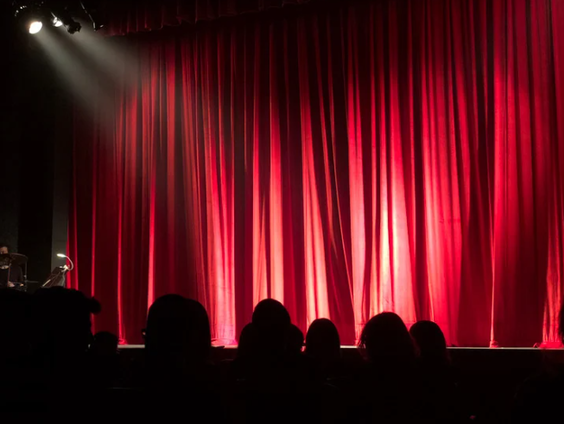 Dames die Raken maken mentale gezondheid bespreekbaar in theater