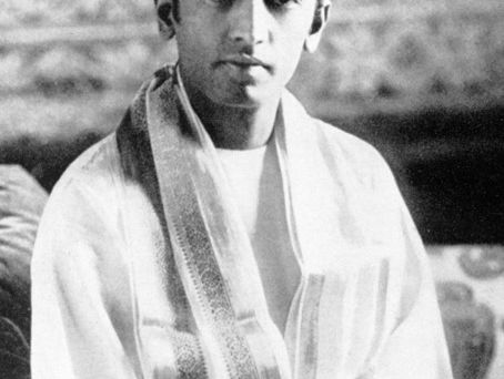 De dommen komen in Drommen naar Ommen! Krishnamurti en zijn sterkampen.