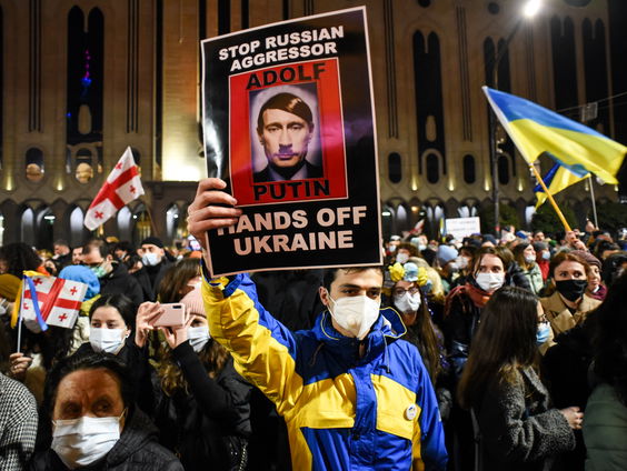 Protesten in Georgië: 'mensen willen sancties tegen Rusland'