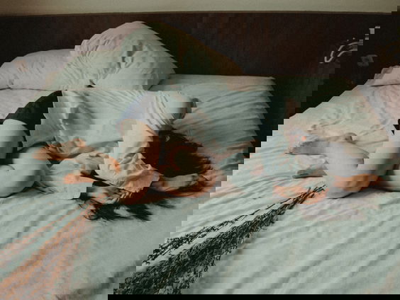 Meer dan de helft van de vrouwen in de overgang heeft er zoveel last van, dat ze minder goed functioneren