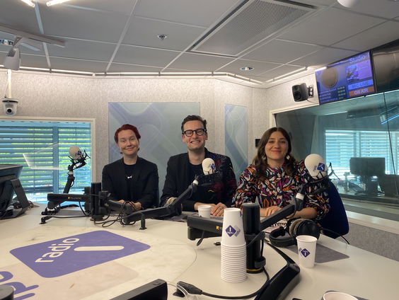 Splinter Chabot, Valentijn Hoogenkamp en Sholeh Rezazadeh over de nieuwe dichtbundel Mateloos Verlangen