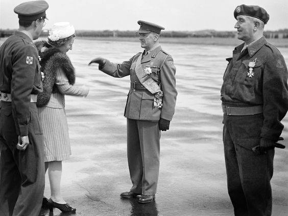 Terug naar Toen: Opperbevelhebber Henri Winkelman overleden