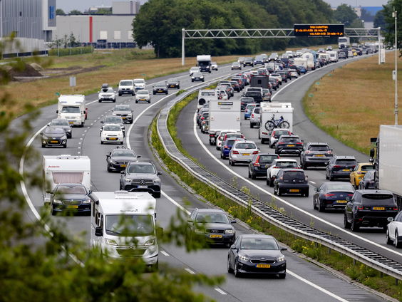 Hoe gaan politieke partijen files aanpakken?