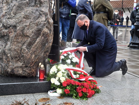 Bloedbad van Katyn alsnog voor internationaal hof