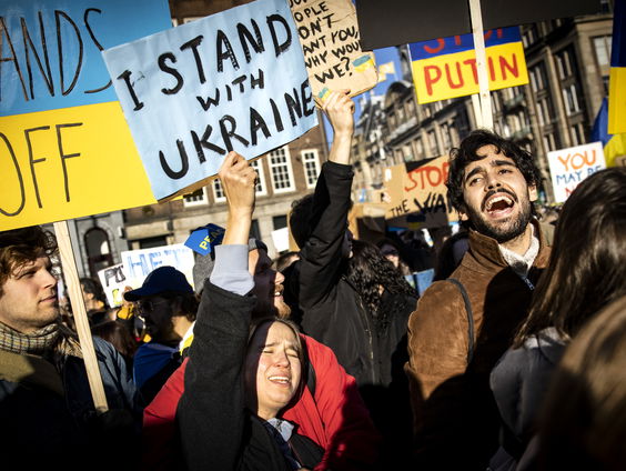 Laurien Crump over aanval Oekraïne op de Krim