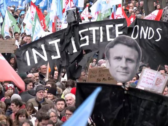 Fransen staken, maar het resultaat is nog meer ellende