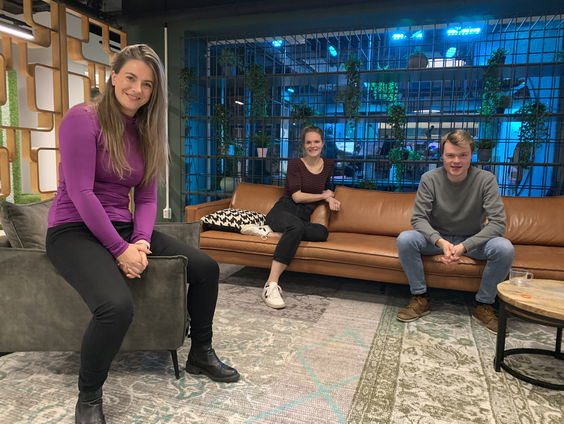 Sobercoach Esther ten Hove over de rol van alcohol in ons leven