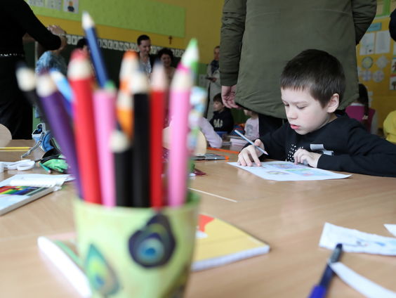 Oekraïense scholieren in bezet gebied krijgen op Russische manier les