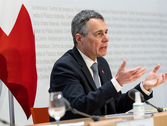 Buitenland Uitgelicht - Zwitserland met Renske Heddema