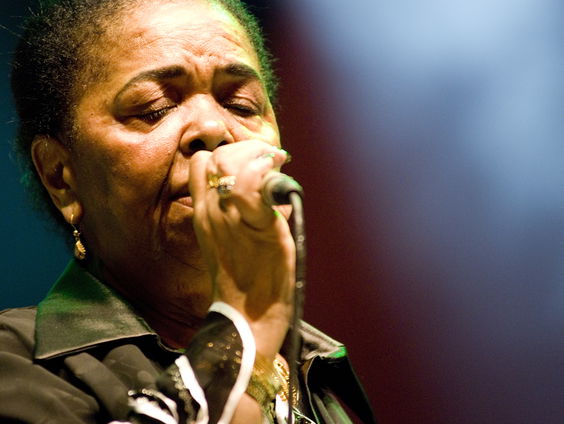 De koningin van het Kaapverdiaanse levenslied