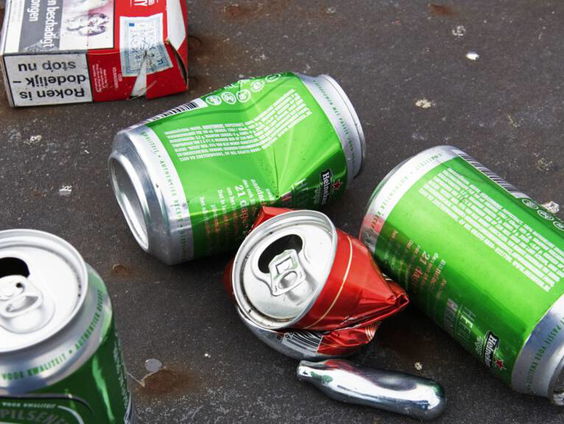 Blik verdwijnt uit de natuur... En de zwerfinator zag dat het goed was