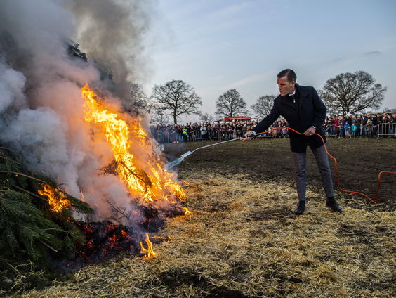 Hoe zit het met de luchtkwaliteit na het aansteken van paasvuren?
