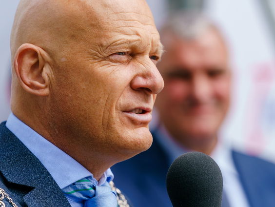 Toch Israëlische vlag gehesen in Vlaardingen