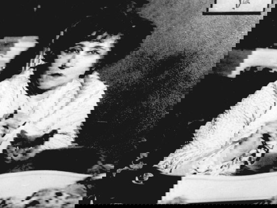 Boekenrubriek met Lidewijde Paris