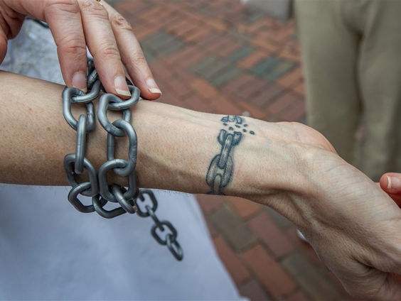 Moet de staat huwelijkspartners kunnen dwingen tot religieuze echtscheiding?