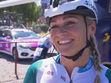 Schaatsster Irene Schouten voor even een topper op twee wielen