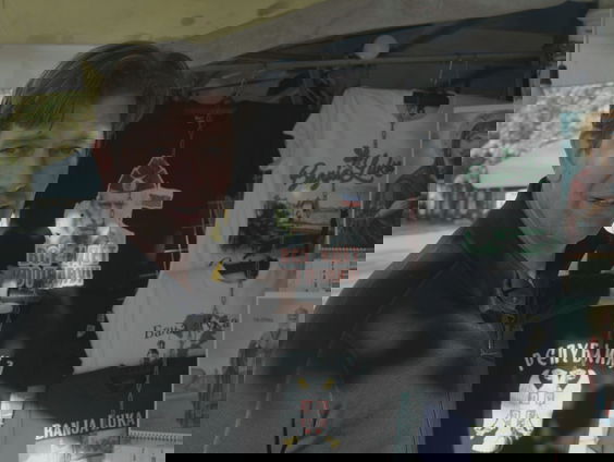 Frontlinie: schuldige heuvels