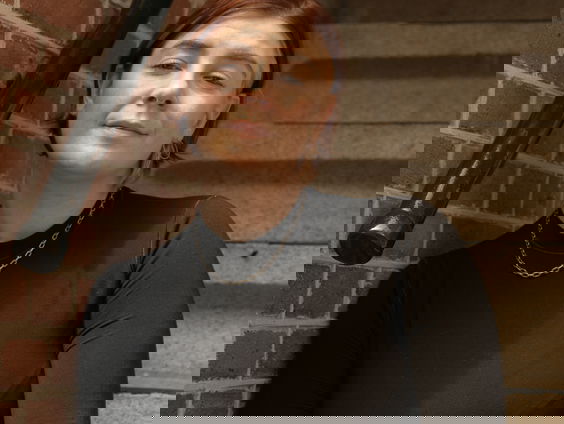 Woordkunstenaar Shari Klein met ‘Pindakaas’