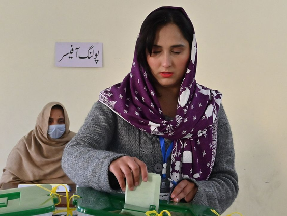 Gaan jonge kiezers het verschil maken in de Pakistaanse verkiezingen?