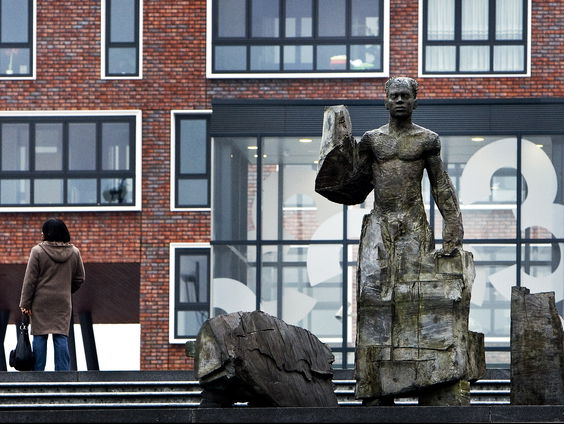 Eerherstel en excuus voor Surinaamse schrijver en verzetsheld Anton de Kom