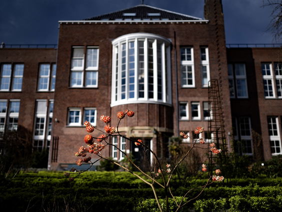 Een enorme operatie: Hortus Botanicus gaat van het gas af