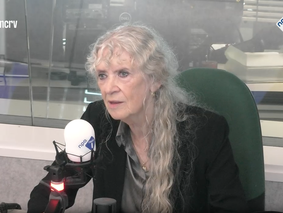 Mensje van Keulen over Alles raak