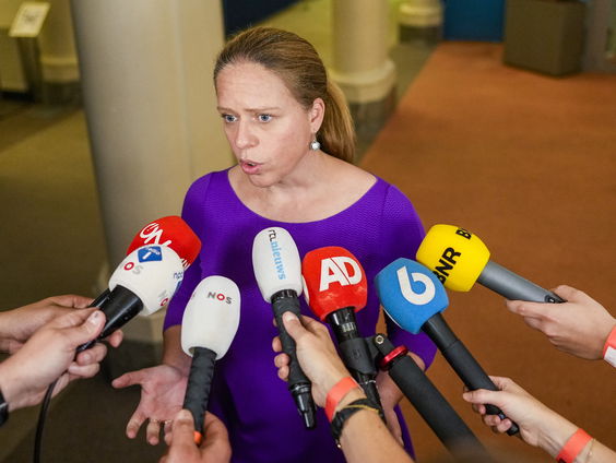 Het aantal mensen in armoede stijgt: moet het kabinet maatregelen nemen?