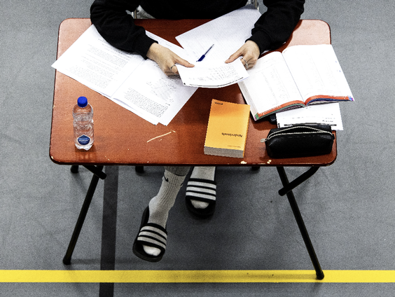 Waarom is de leesvaardigheid van veel jongeren zo verslechterd?