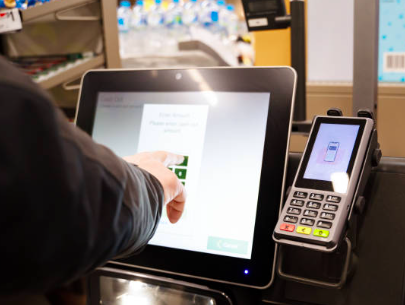 Supermarktmedewerkers komen vaker in gevaarlijke situaties terecht