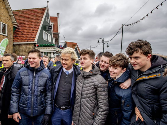 Waarom stemmen mensen écht op de PVV?