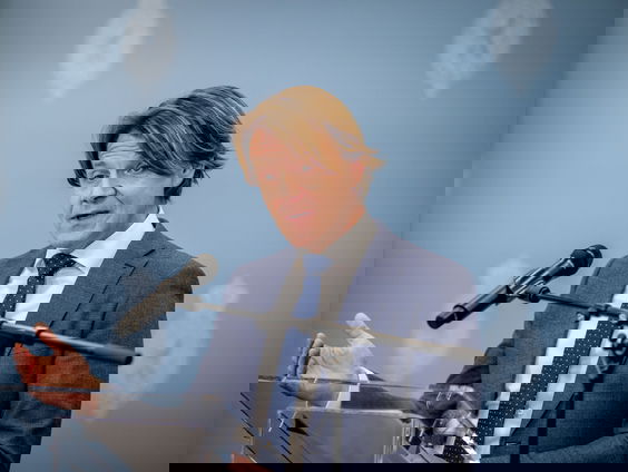 Dassen (Volt) over programkabinet: 'Taaltruc is voldoende om extreemrechts te normaliseren'