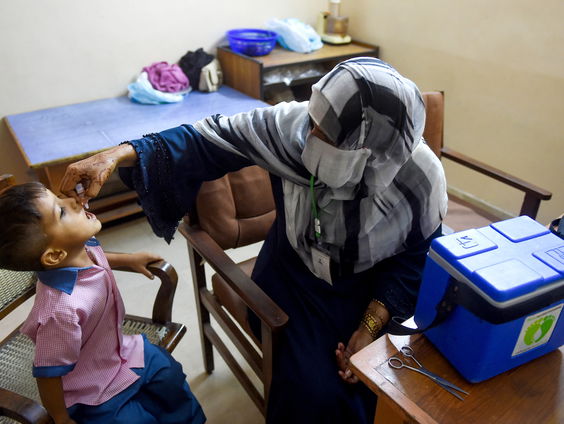 Pakistan vaccineert 44 miljoen kinderen tegen polio