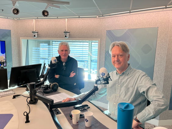 Michel Maas en Fridus Steijlen over de spijtbetuiging van de Indonesische President Widodo