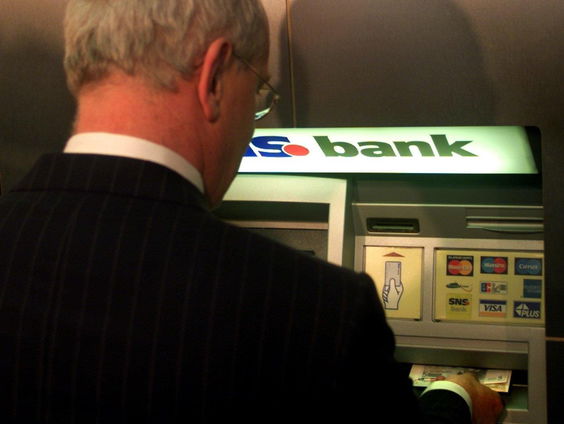 Financieel journalist Martin Visser over de toekomst van de euro