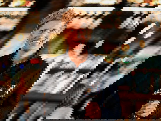 Evert Smit brengt een ode aan Volendam