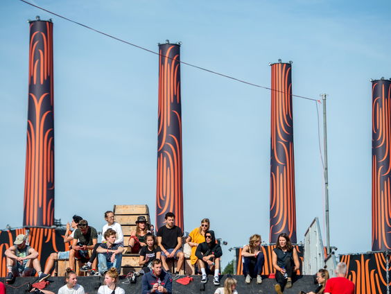 Live vanaf Lowlands: met Eric van Eerdenburg, een opfriscursus Lowlands, en meer