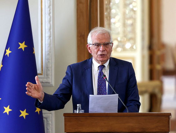 EU-chef Borrell in de clinch met diplomaten