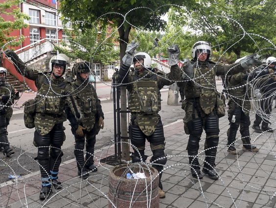 Kan internationale bemoeienis de rust in Kosovo terugbrengen?