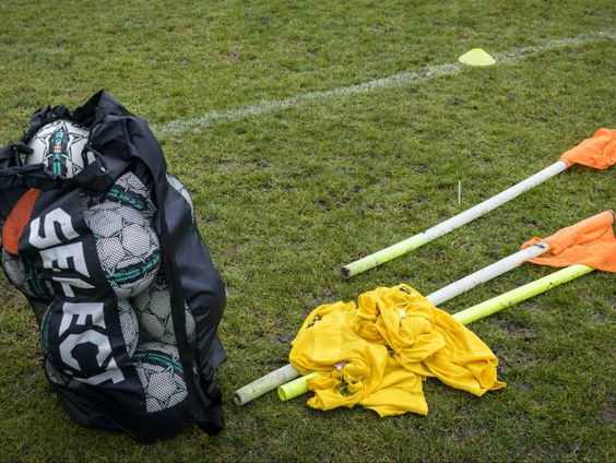 Weet jij alles van sport? Tex en Thomas bundelen de leukste vragen in een nieuw puzzelboek