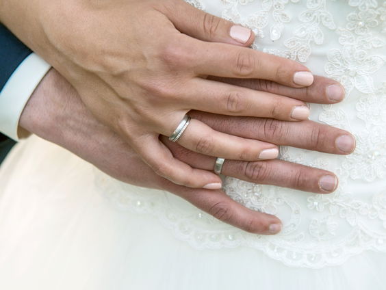 Alleen in Japan moeten getrouwde stellen dezelfde achternaam hebben