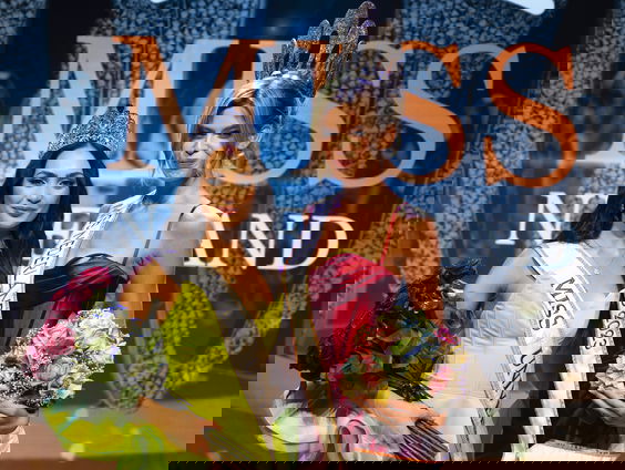 Stand.nl: Miss-verkiezingen zijn niet meer van deze tijd