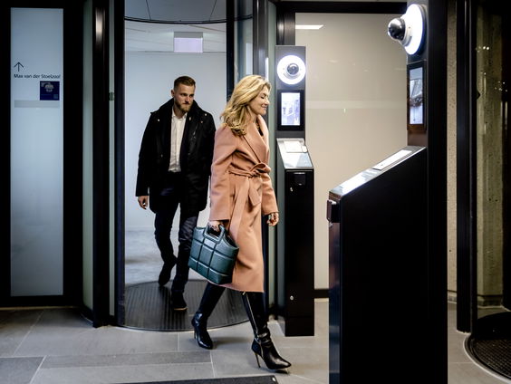 Wat merken we ervan dat er nog geen nieuwe kabinet is?