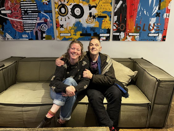 Oh Happy Days, geloven tegen beter weten in?