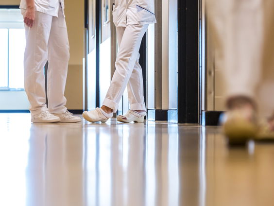 60 procent verpleegkundigen had ooit last van seksueel ongewenst gedrag