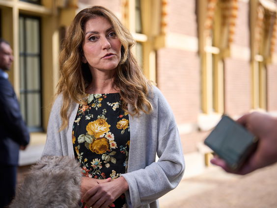 VVD lijstrekker Dilan Yesilgoz staat open voor een samenwerking met de PVV