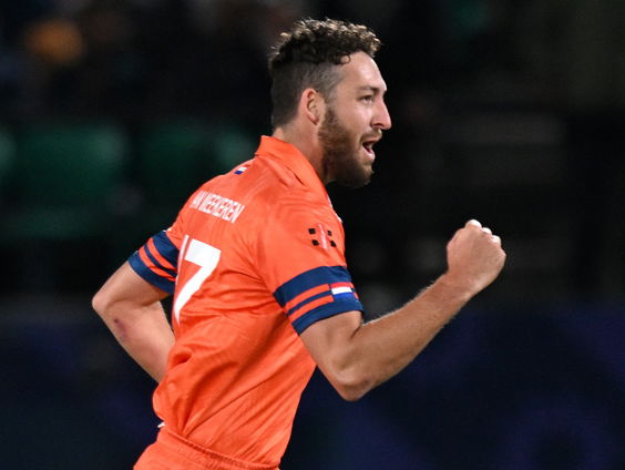 Oranje-cricketers stunten op WK tegen Zuid-Afrika: 'Trekken wel even een biertje open'