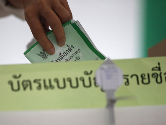 Thailand staat op kruispunt