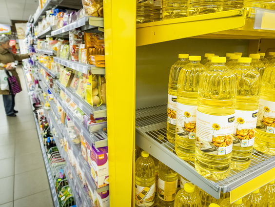 Zonnebloemolie weer goedkoper, ondanks voortdurende oorlog