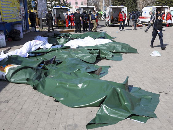 Raketaanval op een treinstation in het Oost-Oekraïense Kramatorsk